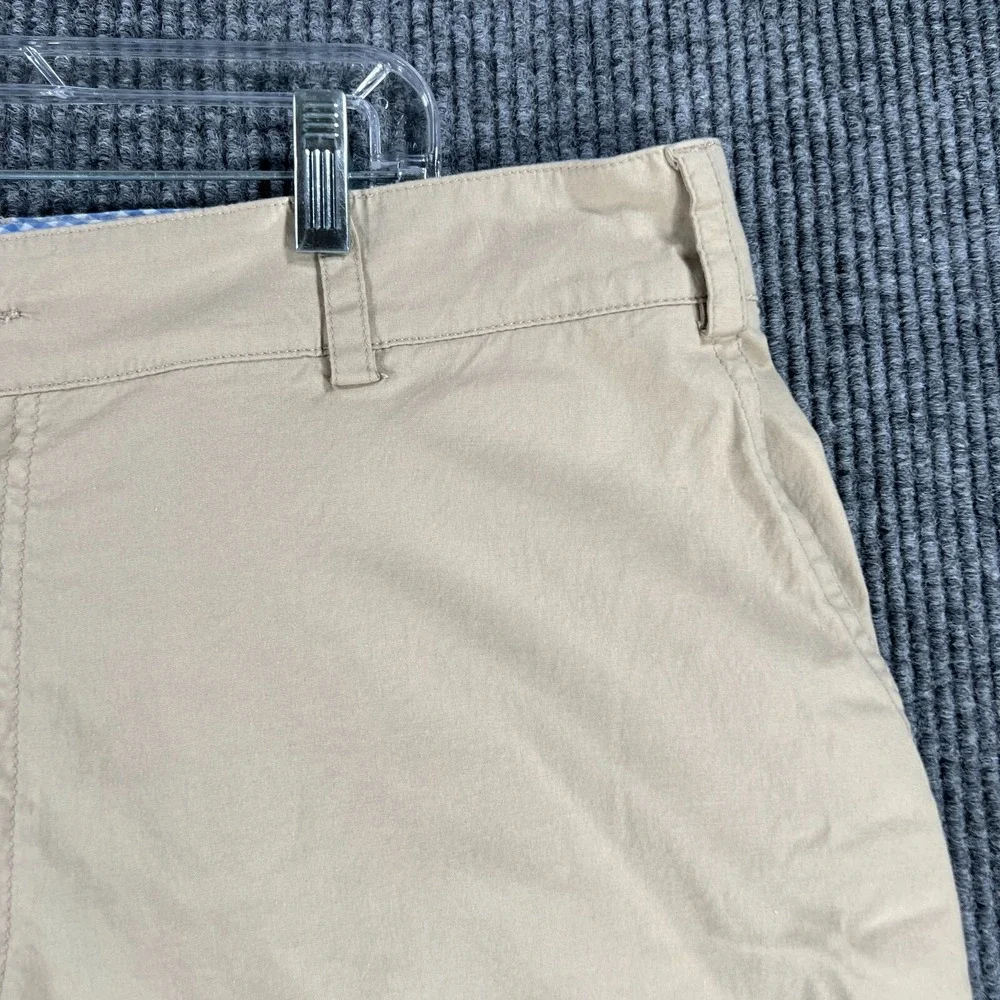 Tasc Performance Shorts Mens Size 42 Beige Chino Bamboo Blend‎ Casual Golf
